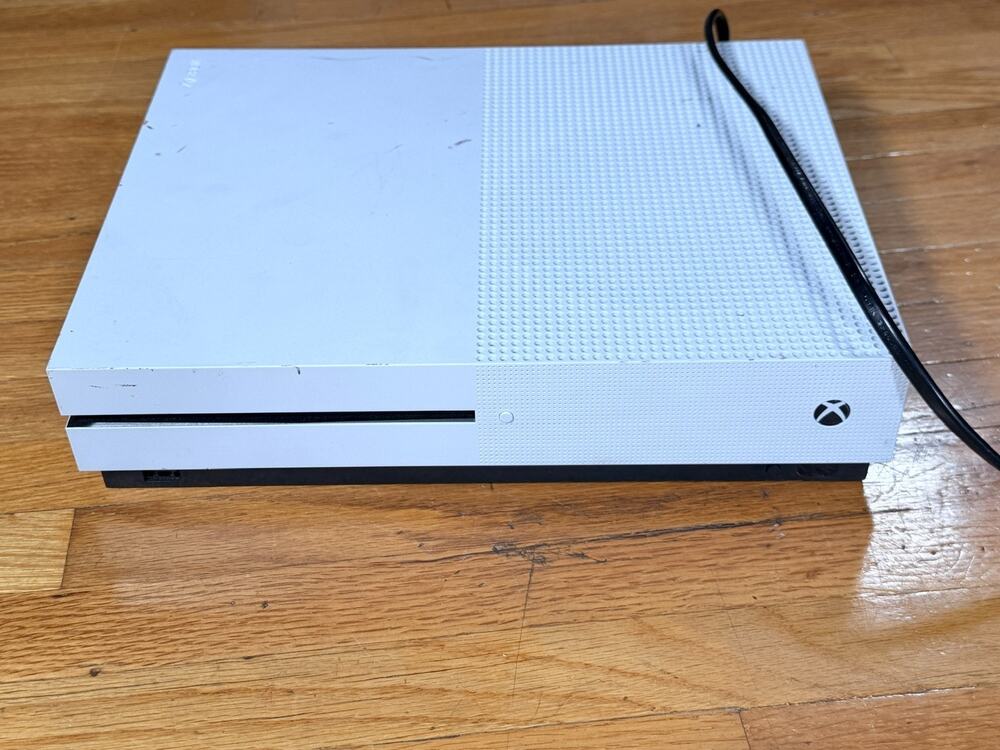 Microsoft Xbox One S 500GB - White